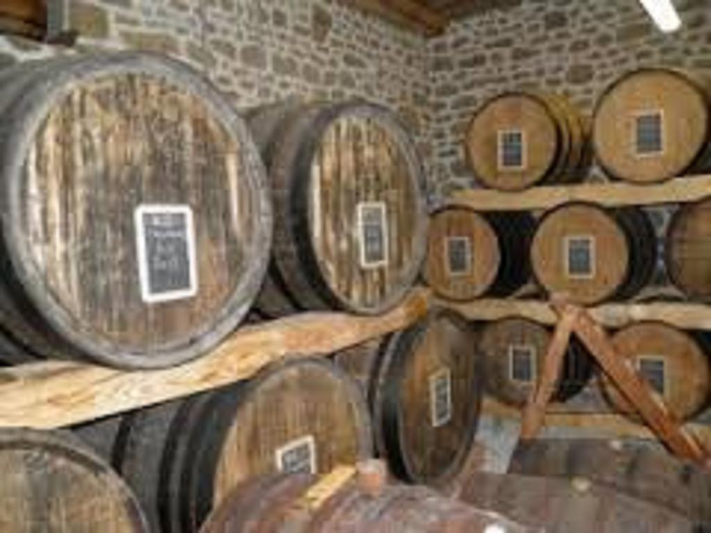 Bed and Breakfast Ferme Cidricole Hugues Desfrieches Sainte-Marguerite-de-Carrouges Экстерьер фото